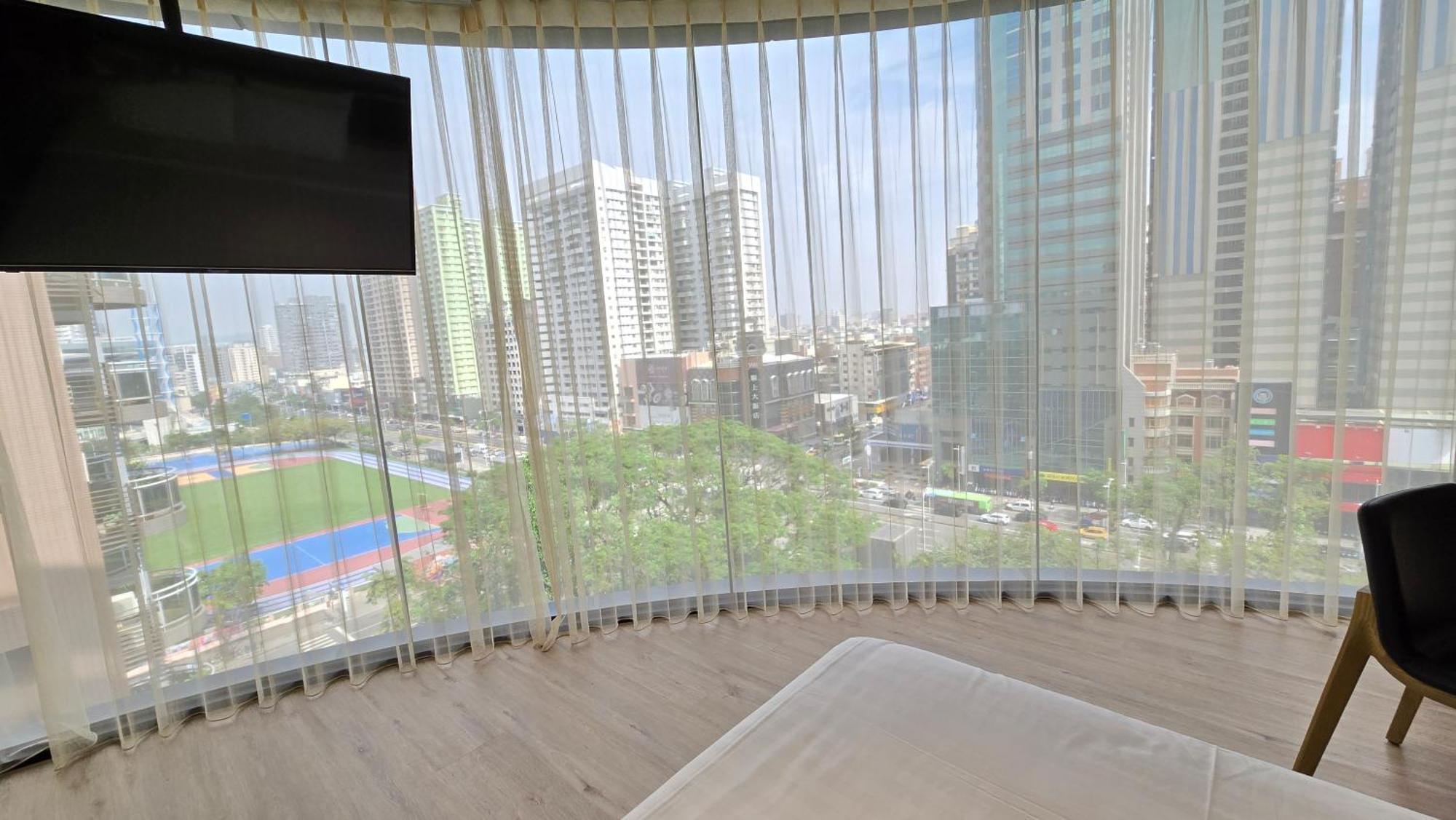 Hotel R14 Kaohsiung Extérieur photo