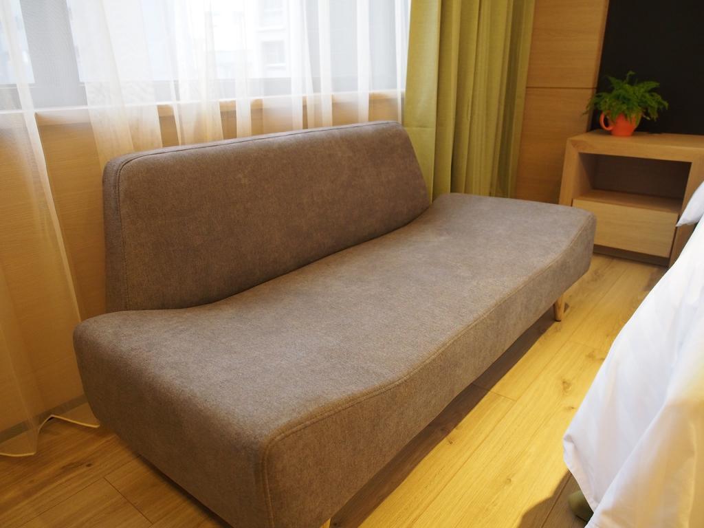 Hotel R14 Kaohsiung Extérieur photo