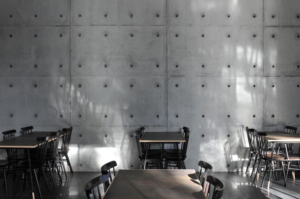 Hotel R14 Kaohsiung Extérieur photo